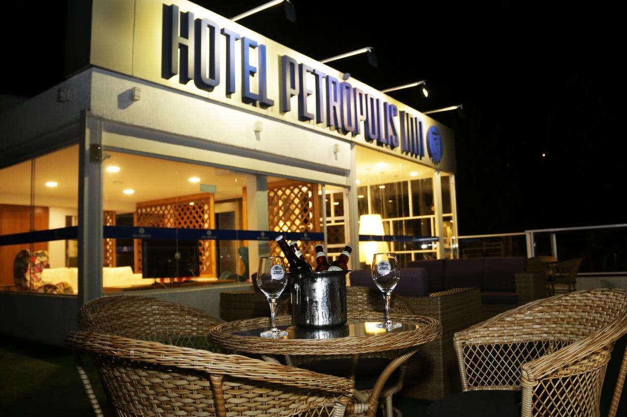 Hotel Petropolis Inn Bagian luar foto